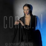 07-02-2005 Alwien Tulner at studio Amsterdam 
by order of Pourvous

[keywords]Actrice, Posed, Half Length, Eyecontact[/keywords]